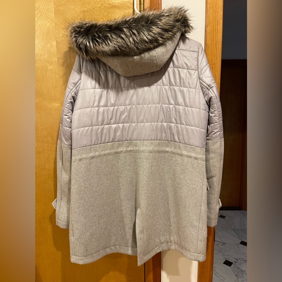 BCBG gray hooded jacket - Picture 4 of 6